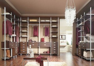 gal_30_komandor10 gal 30 komandor101 300x212 Mobila pentru dressing room nu este Cenusereasa locuintei, dimpotriva
