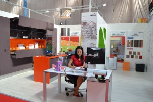 DSC 02022 300x200 Sim 2011 un succes pentru Gelu Trading Company si Hettich!